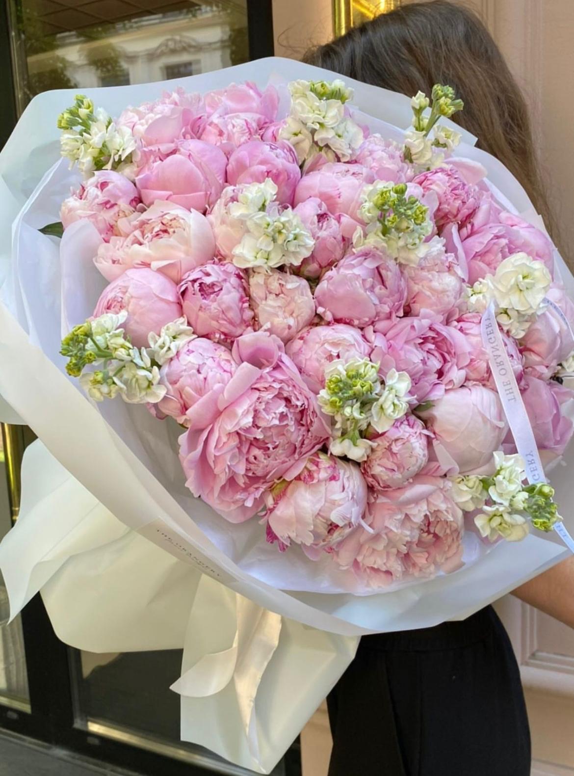 Elegance Peonies