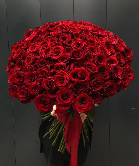 Luxury Red Roses